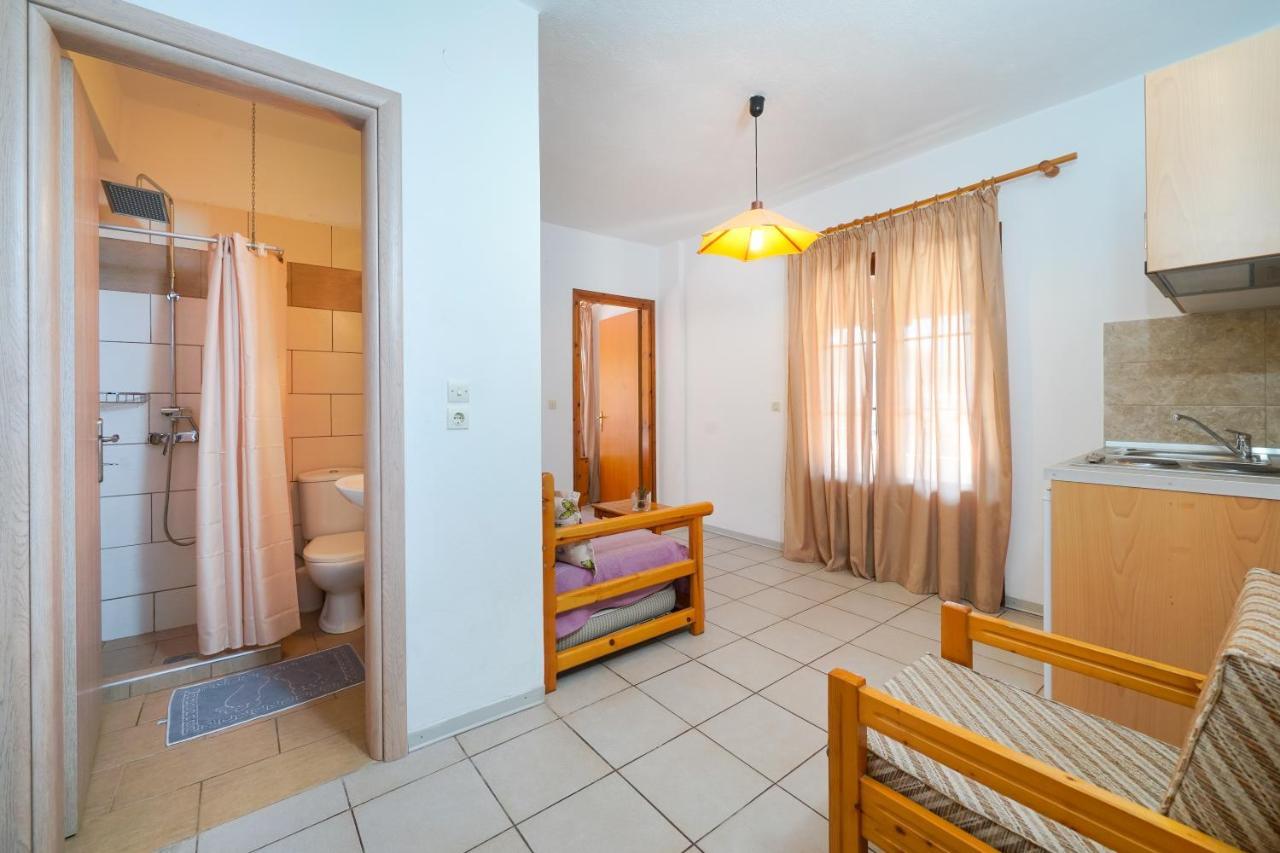 Penelopi Apartments ลีเมนาส ภายนอก รูปภาพ